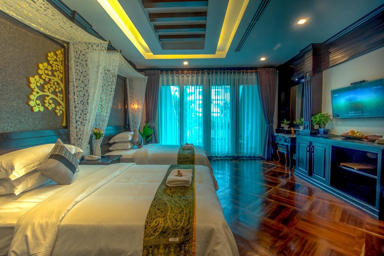 The Night Hotel Siem Reap Esterno foto